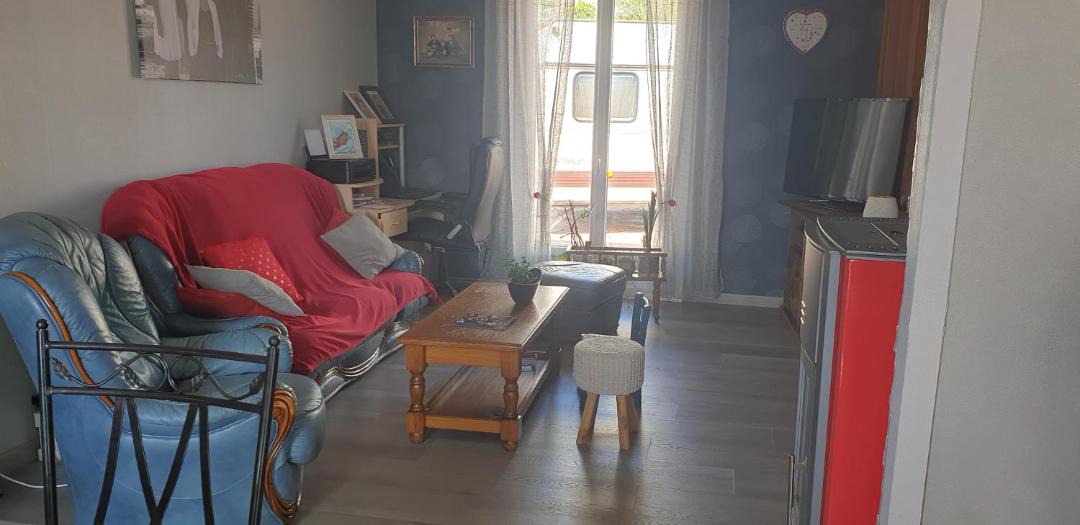 Photo of Livingroom in Villaines-la-Gonais