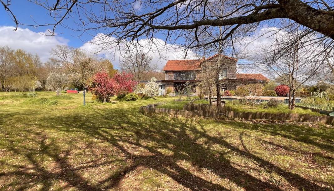 Photo of Others in Saint-Gourson