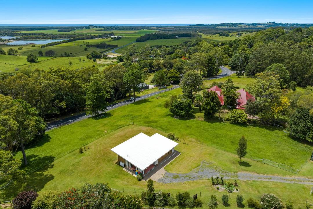 Photo of Others in Tintenbar