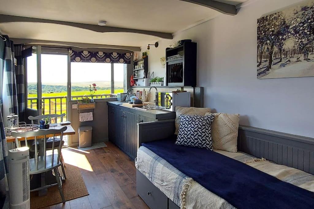 Photo of Livingroom in Lydford