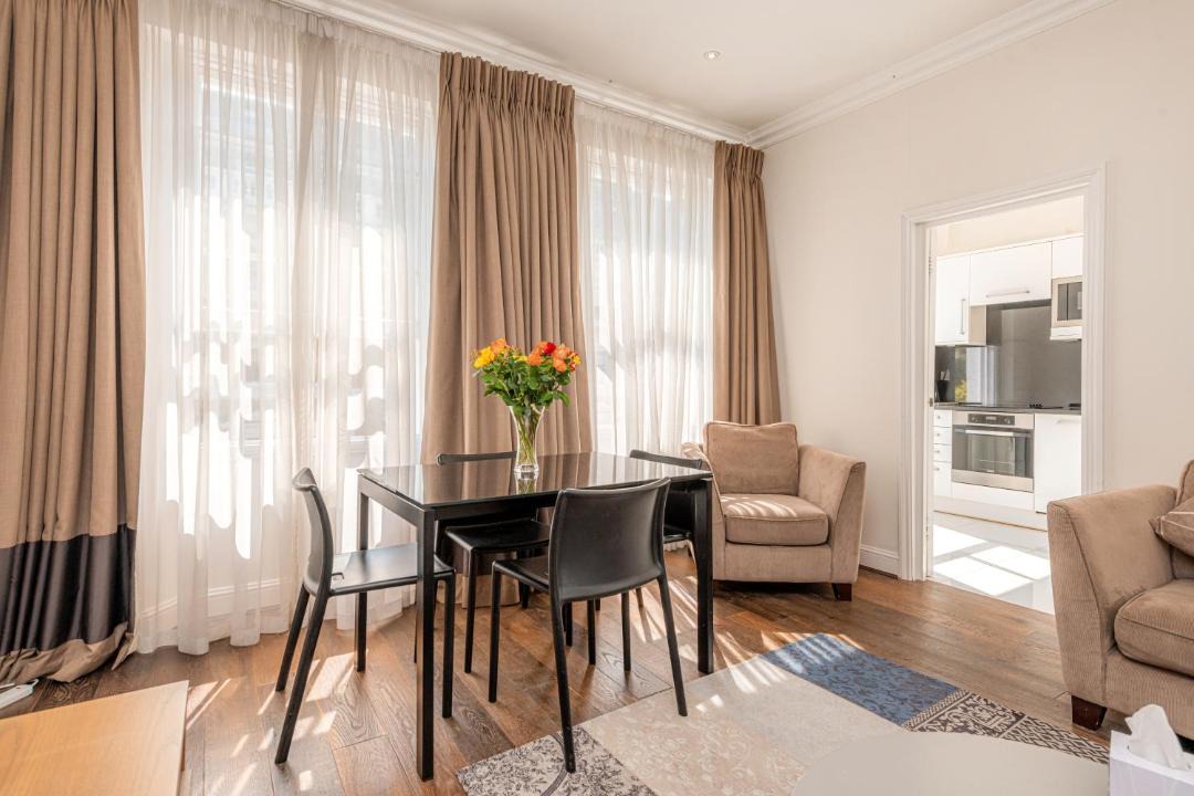 Photo of Others in South Kensington