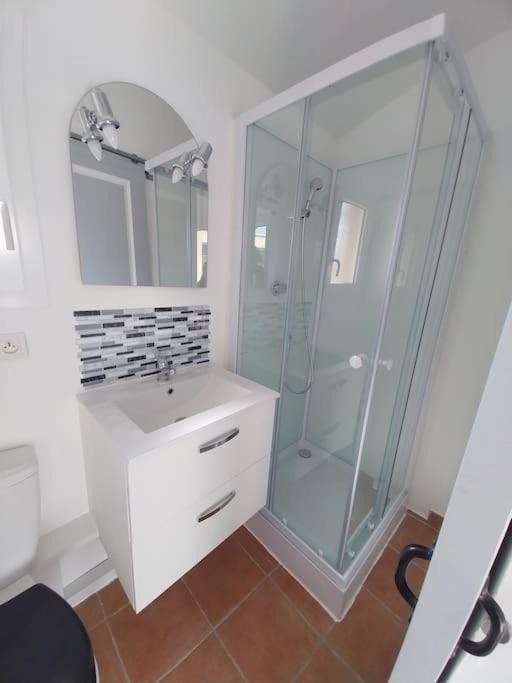 Photo of Bathroom in Sigean