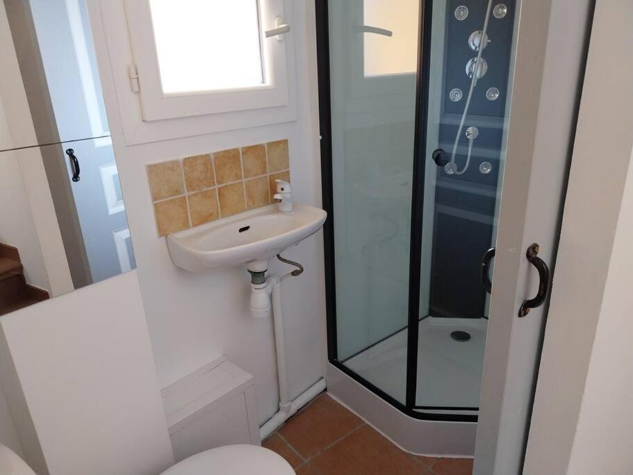 Photo of Bathroom in Sigean