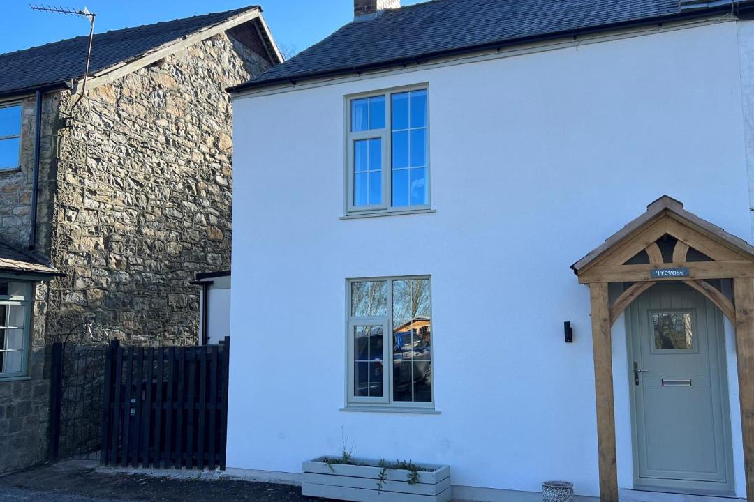 Photo of Buildings in Minera