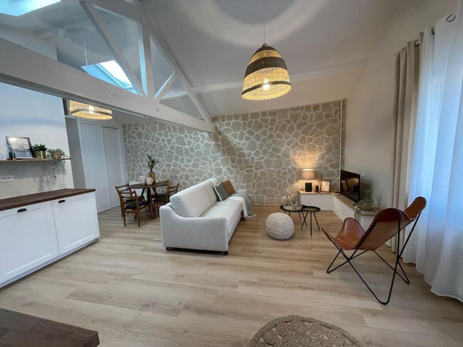 Photo of Livingroom in Oncy-sur-Ecole