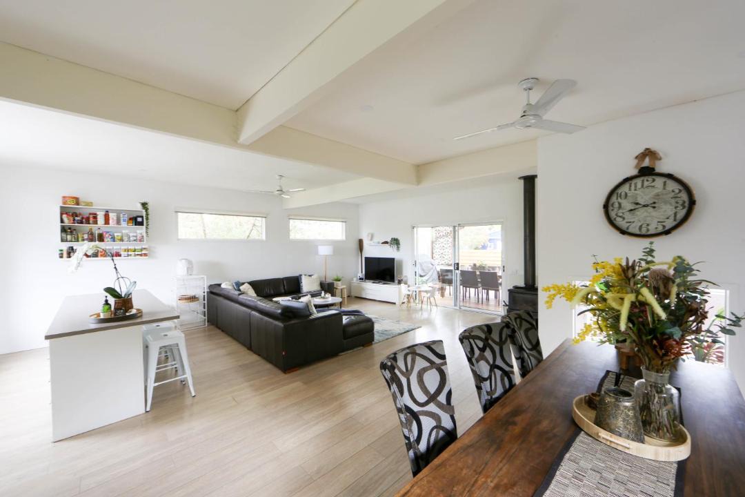 Photo of Livingroom in Venus Bay