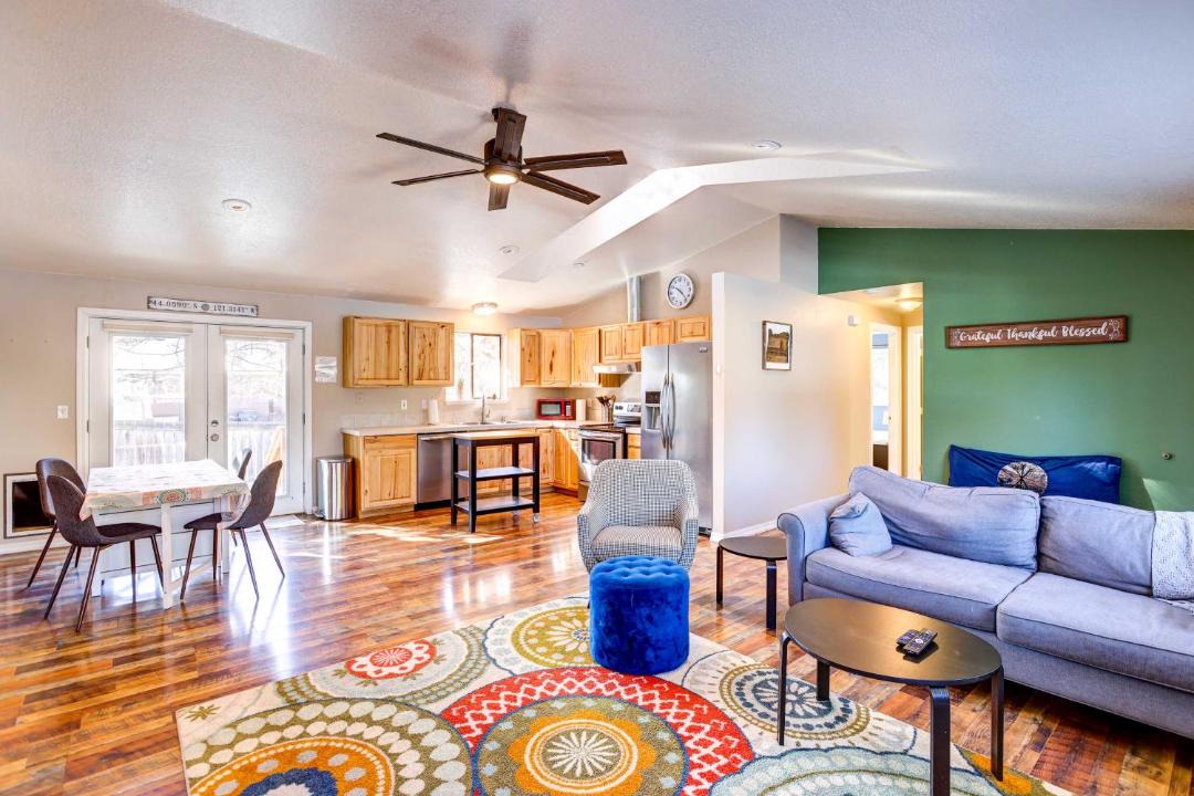 Photo of Others in Southern Crossing