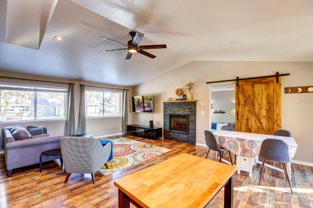 Photo of Others in Southern Crossing