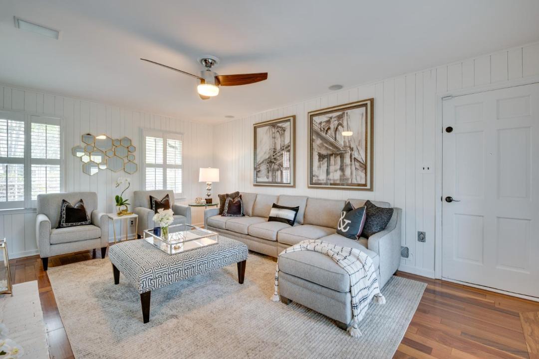 Photo of Livingroom in Smyrna