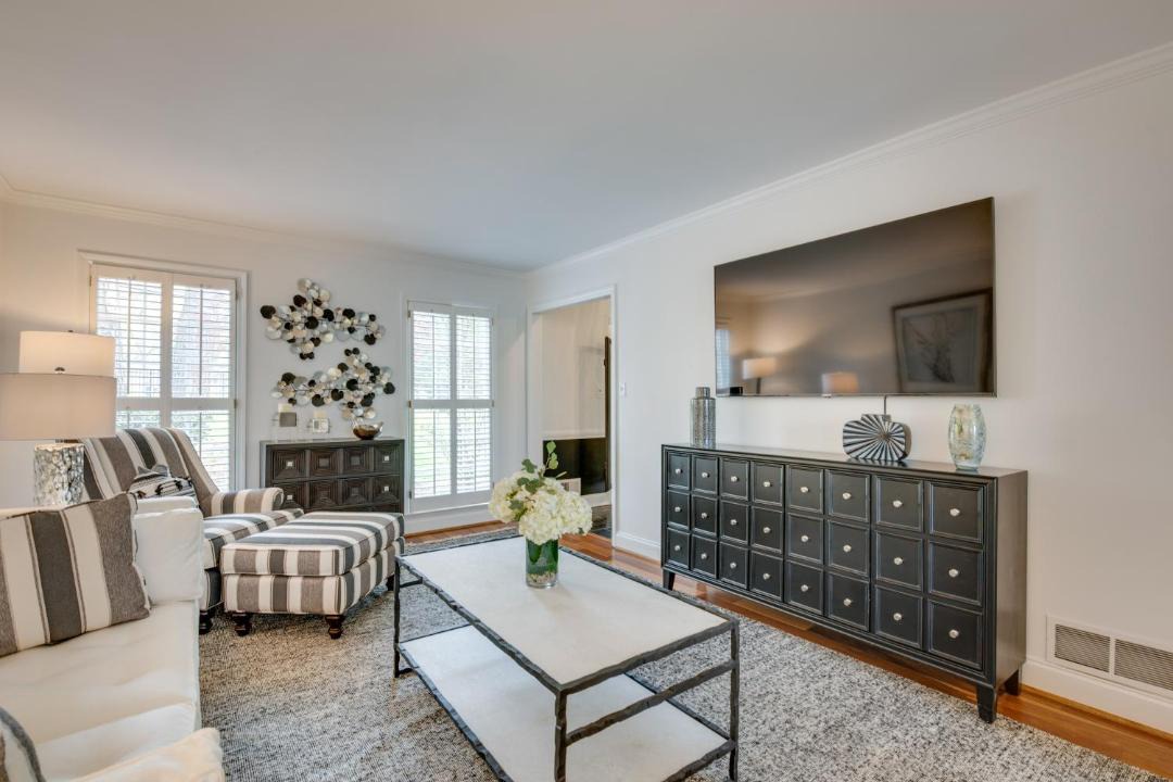 Photo of Livingroom in Smyrna