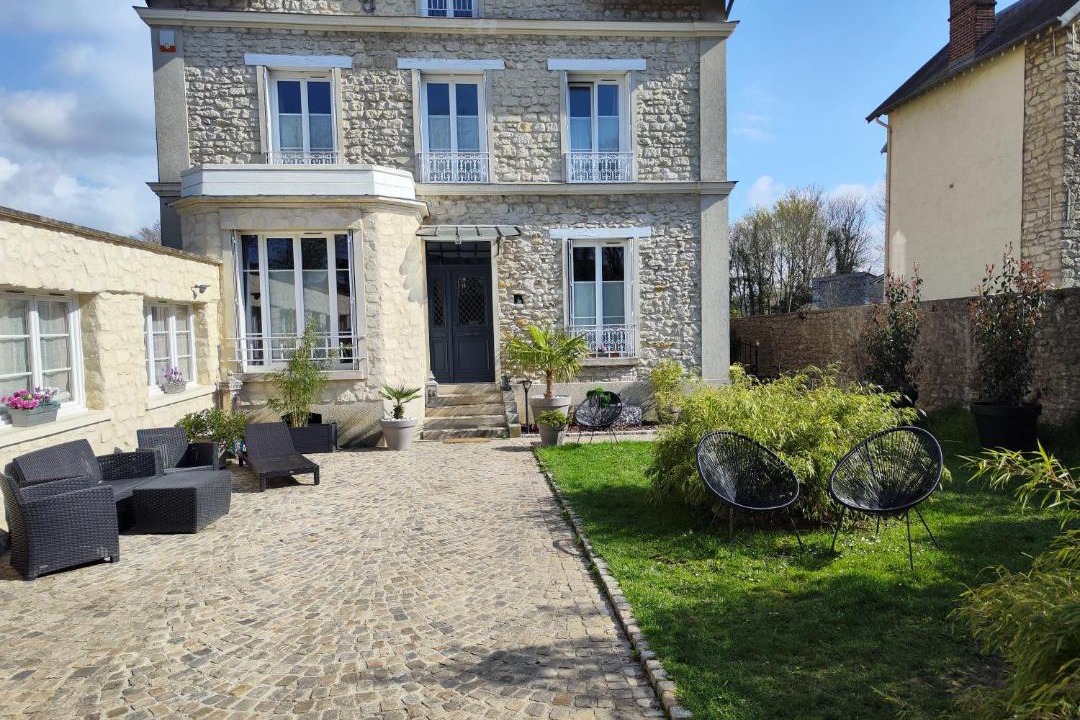 Photo of Others in Senlis