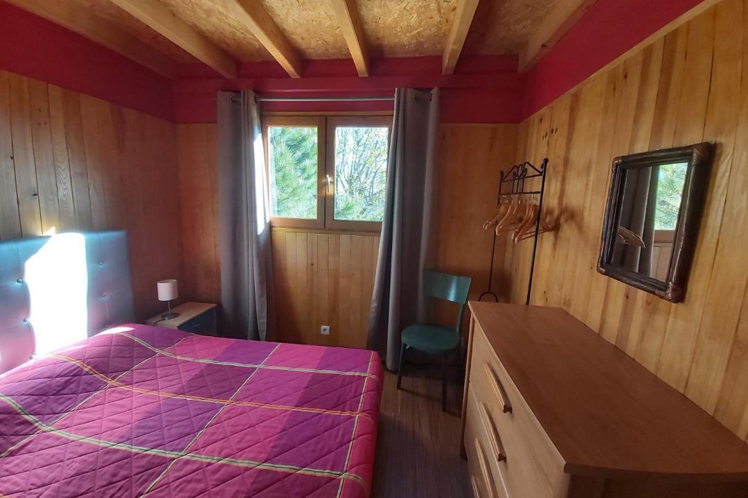 Photo of Bedroom in Evisa