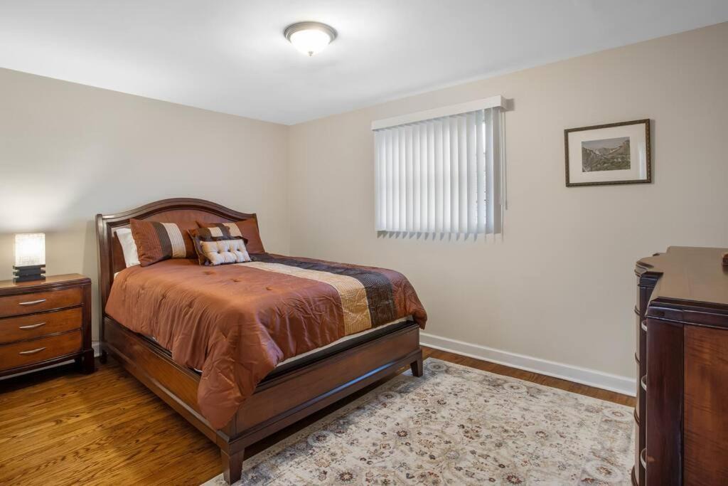 Photo of Others in West Ridge