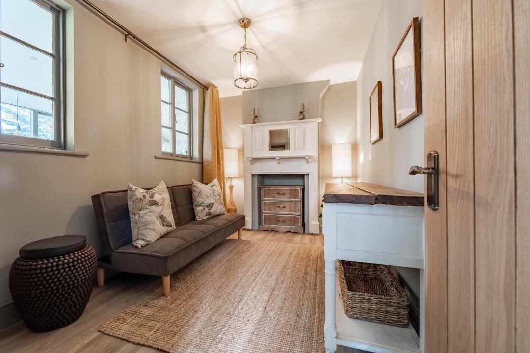 Photo of Others in Harlow