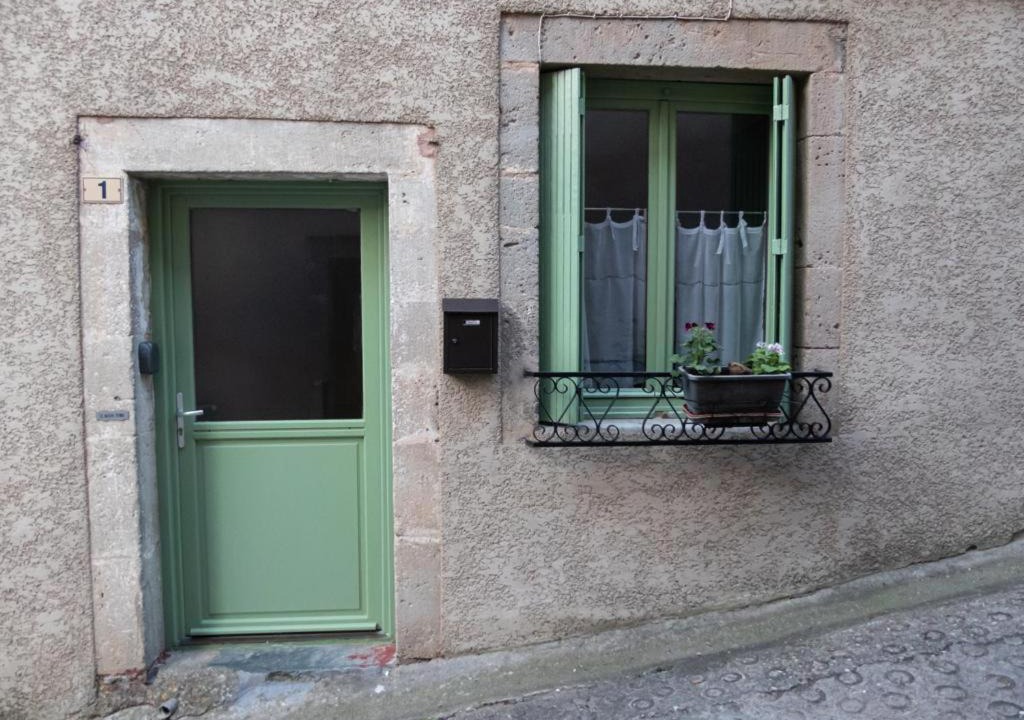 Photo of Others in Avene