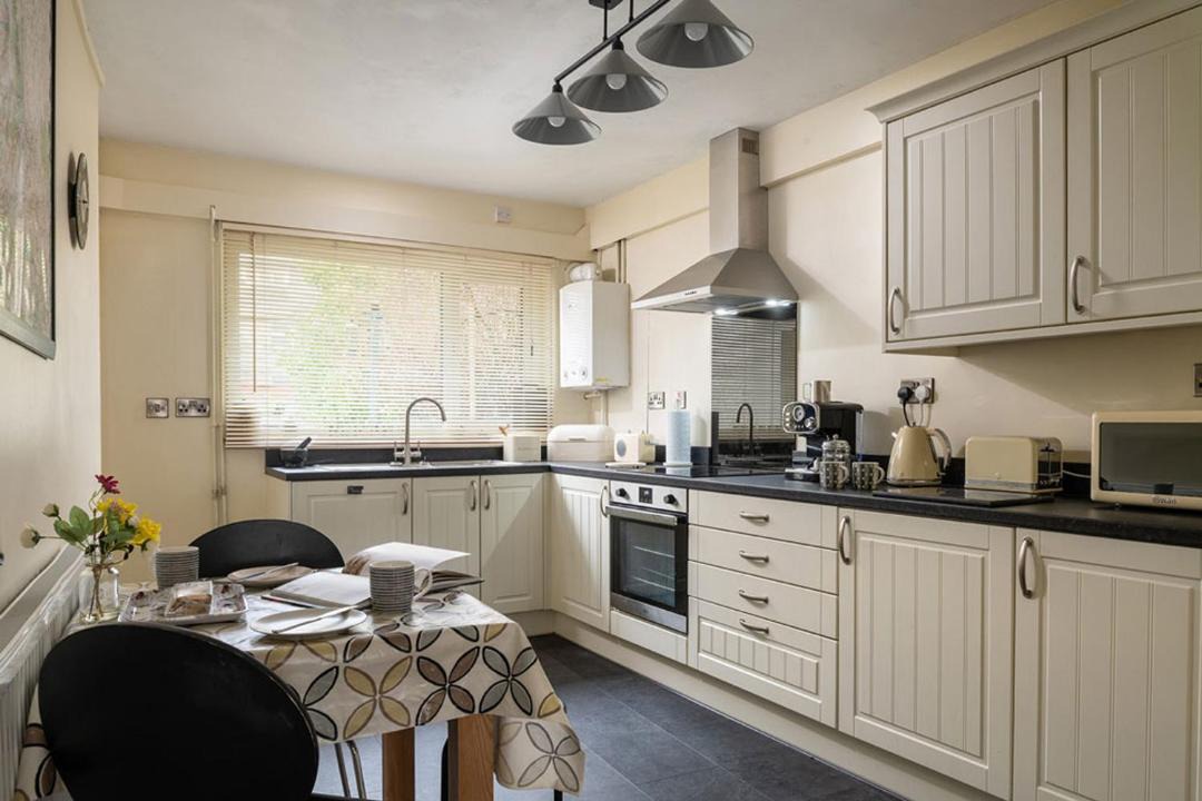 Photo of Kitchen in Rhiwbryfdir