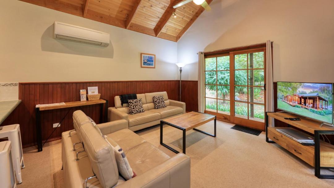 Photo of Livingroom in Beechworth