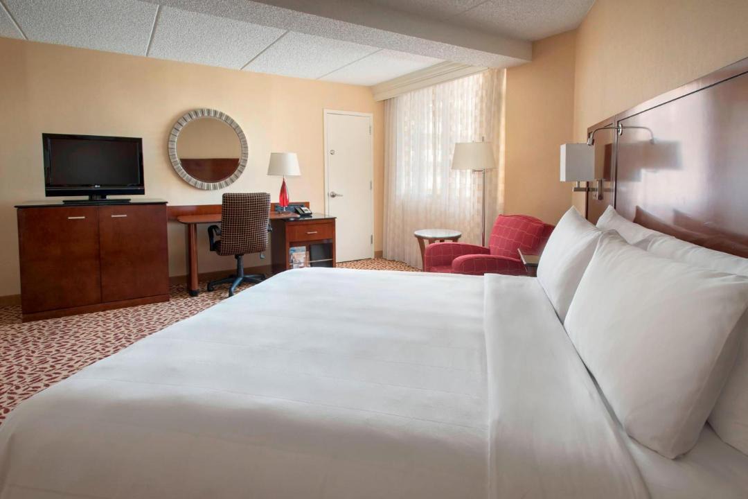 Photo of Bedroom in East Garden City