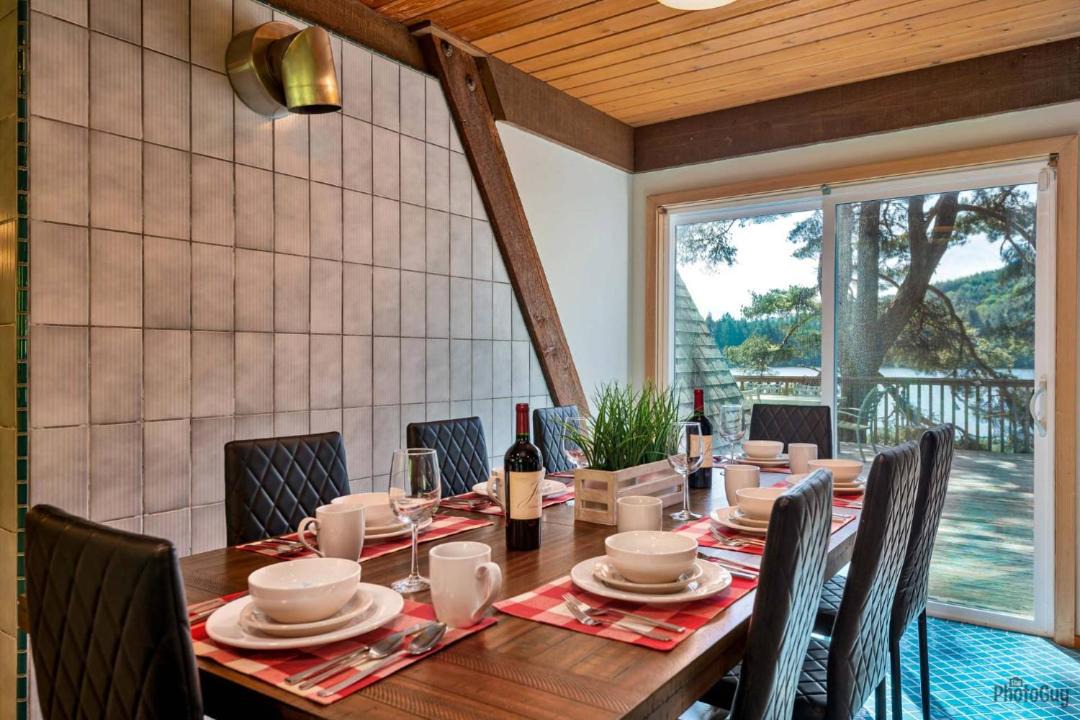 Photo of Others in Lakeside