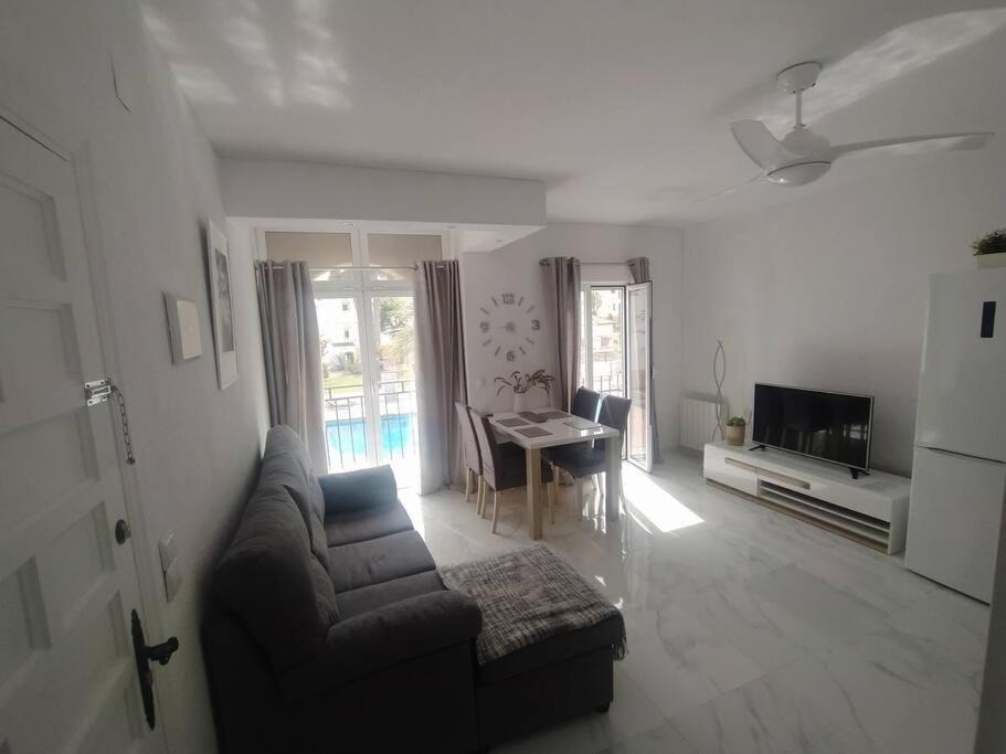 Photo of Livingroom in San Miguel de Salinas