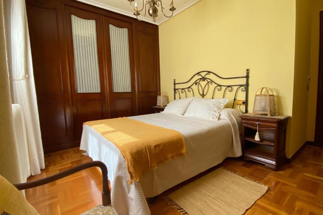 Photo of Bedroom in Viana