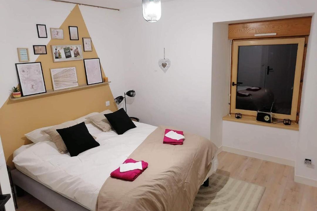 Photo of Others in Saint-Lormel