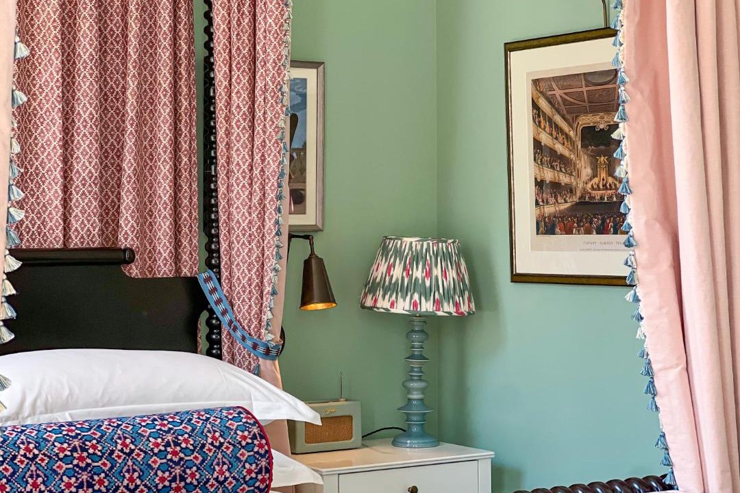 Photo of Others in Brompton & Hans Town