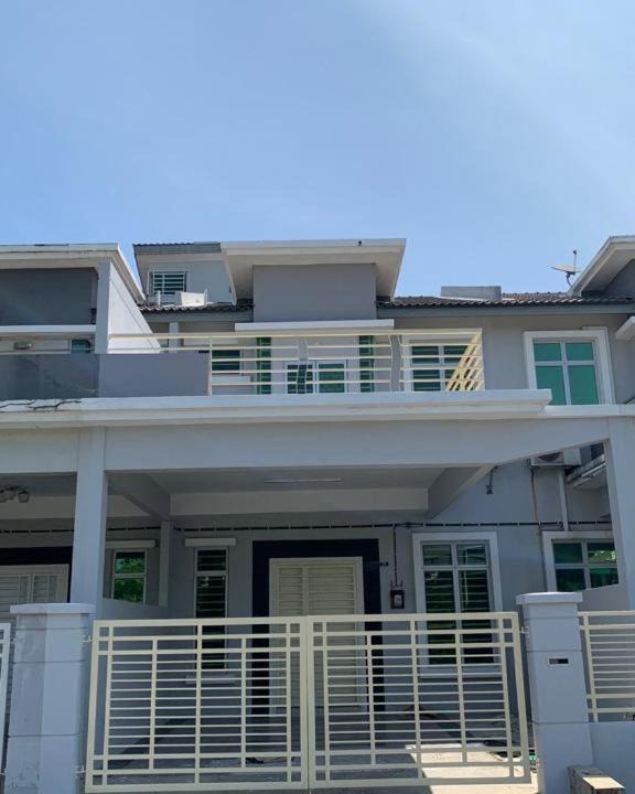 Photo of Buildings in Krubong