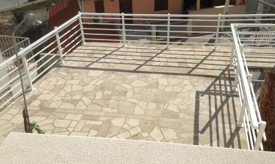 Photo of Buildings in Sutivan