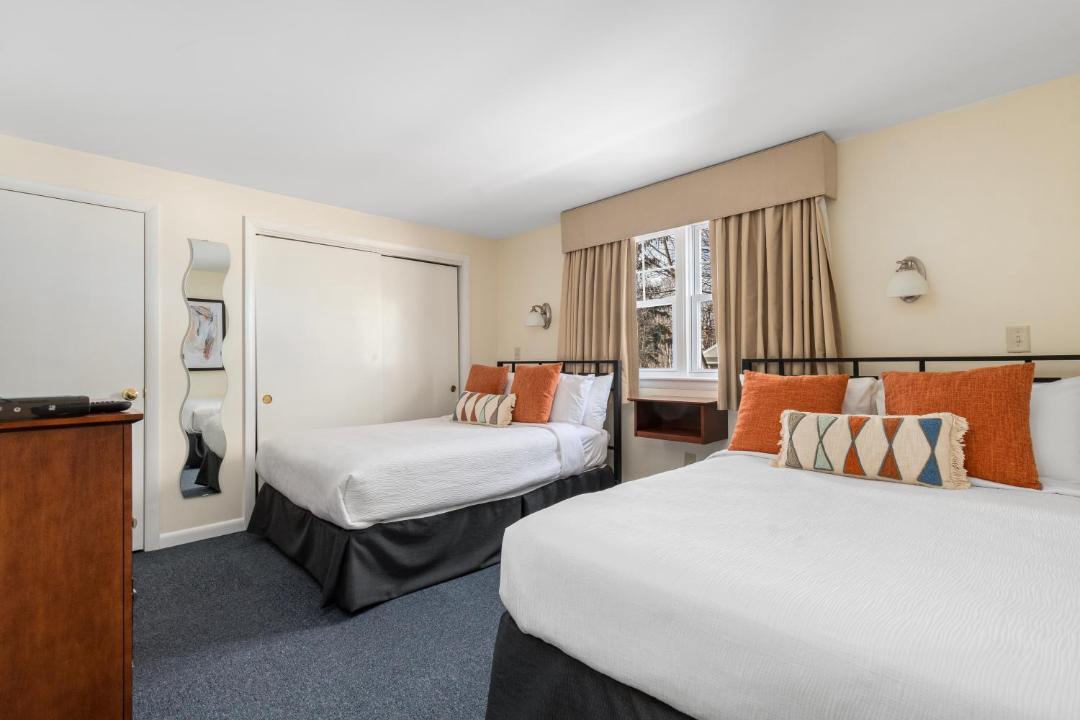 Photo of Others in Beverly