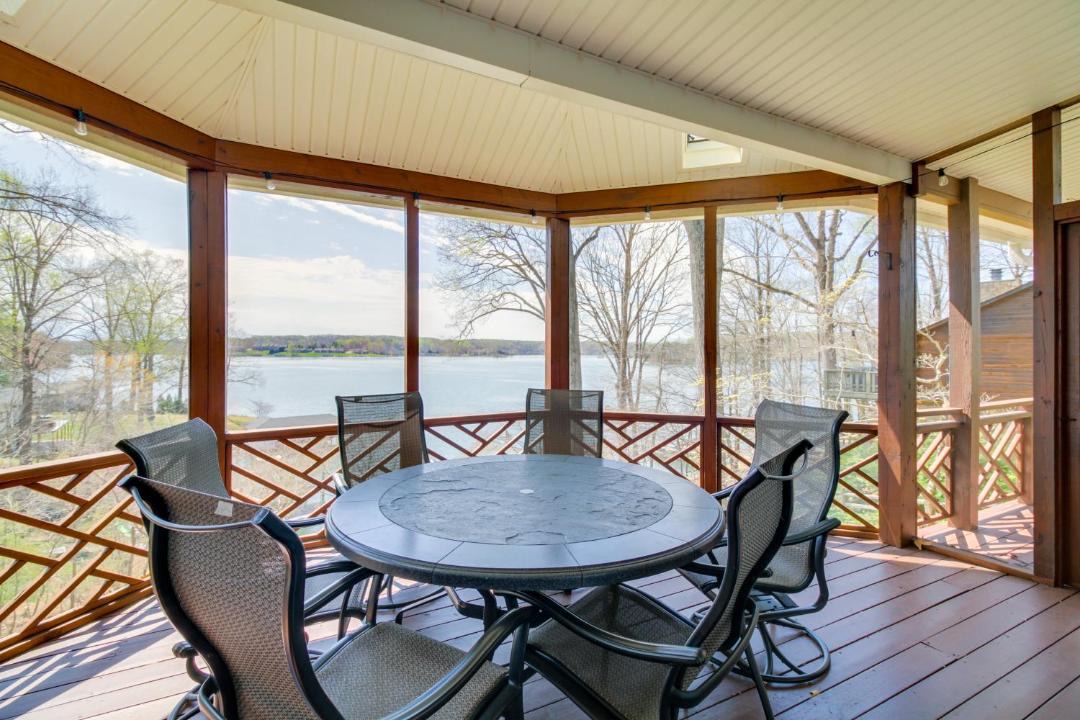 Photo of Patio Balcony in High Point