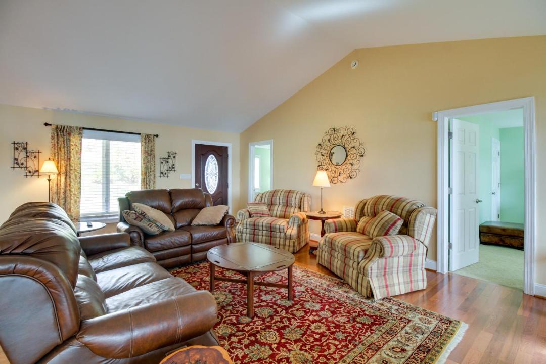 Photo of Livingroom in High Point
