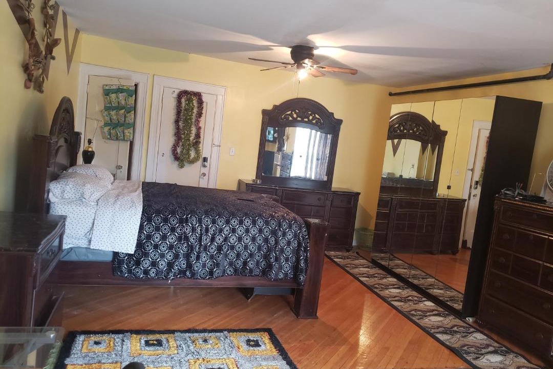 Photo of Others in Flatlands