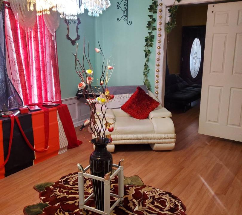 Photo of Others in Flatlands