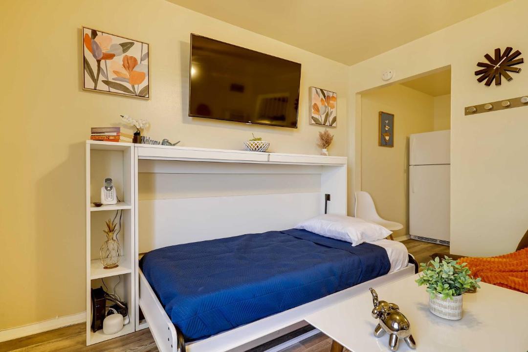 Photo of Bedroom in Biggs Field