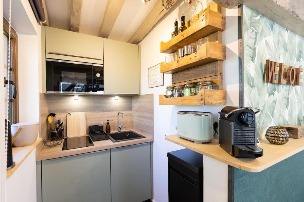 Photo of Kitchen in Saint-Denis-le-Thiboult