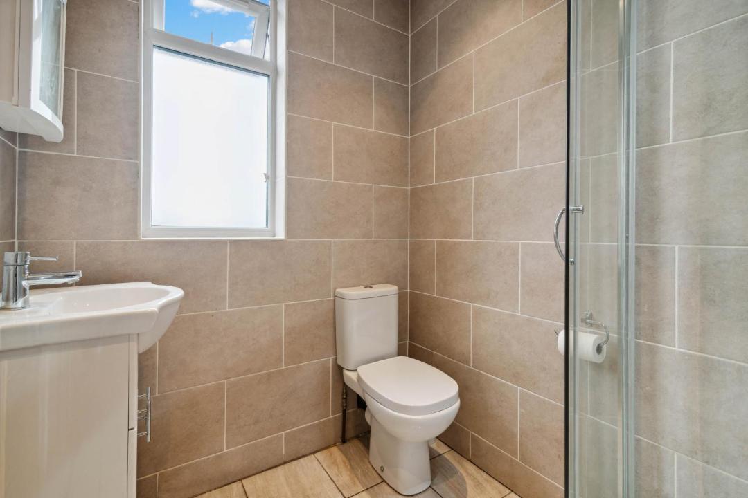 Photo of Bathroom in Graveney