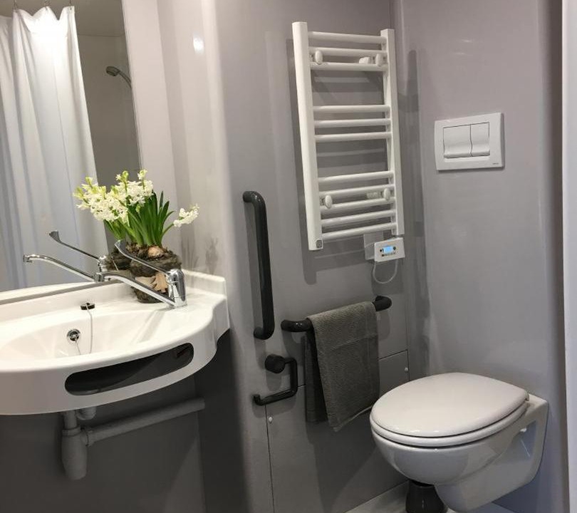 Photo of Others in Lhommaize