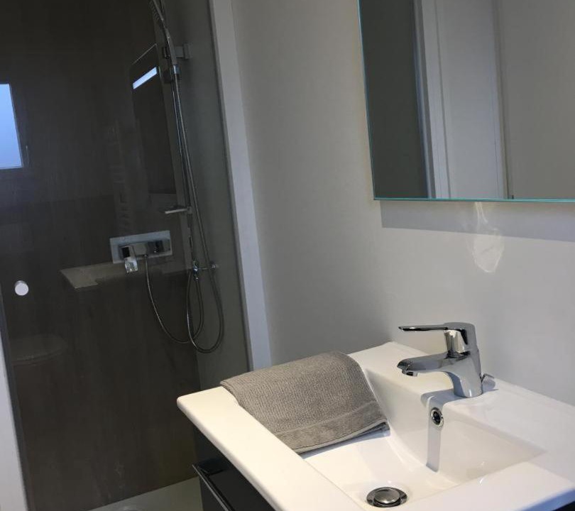 Photo of Others in Lhommaize