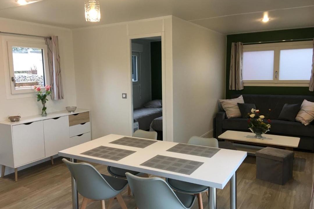 Photo of Others in Lhommaize