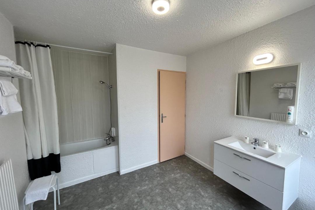 Photo of Others in Verdun