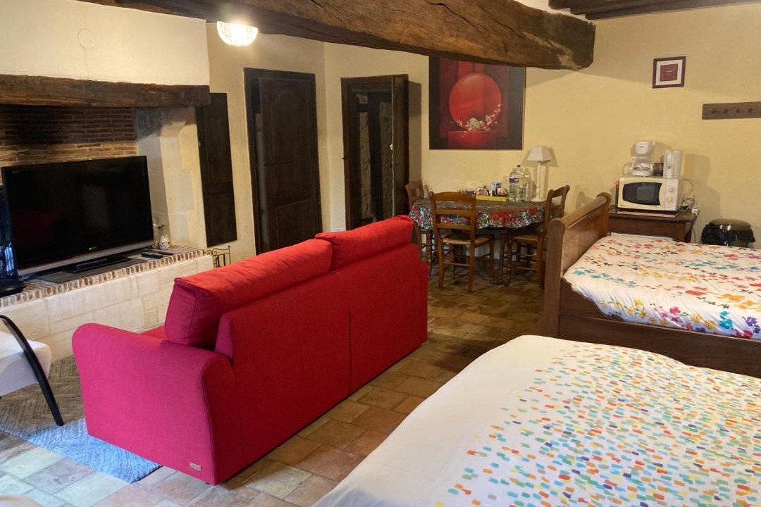 Photo of Others in Lombron