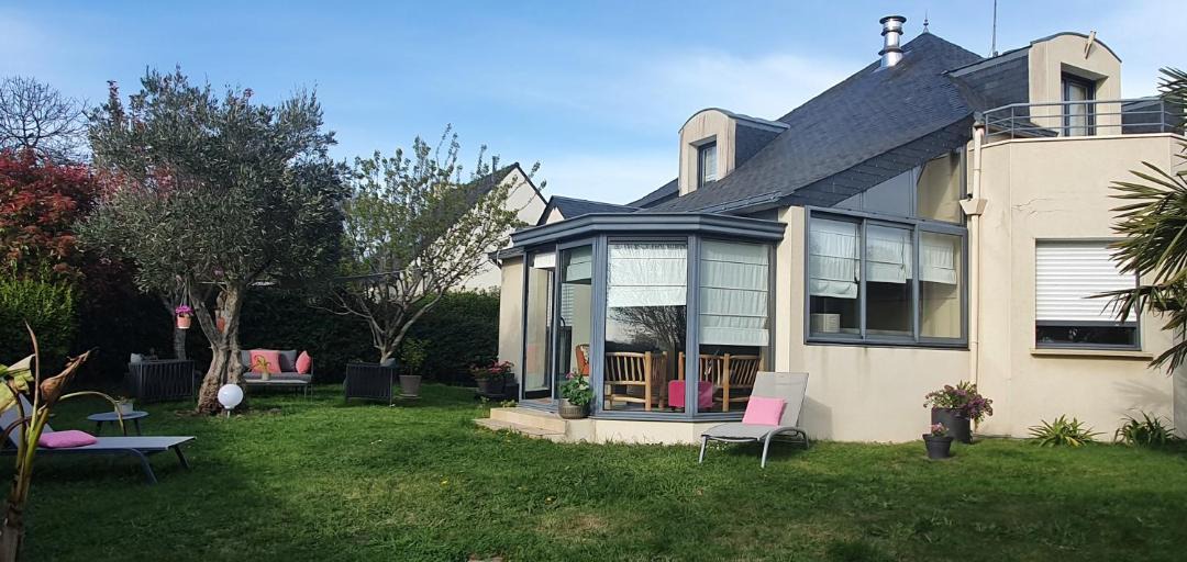 Photo of Others in Saint-Ave