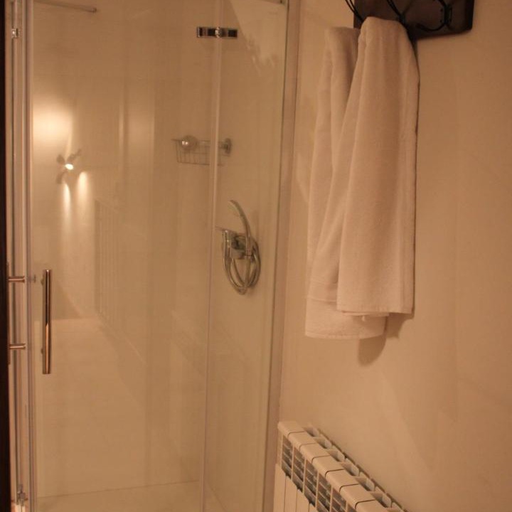 Photo of Bathroom in San Lorenzo de Morunys