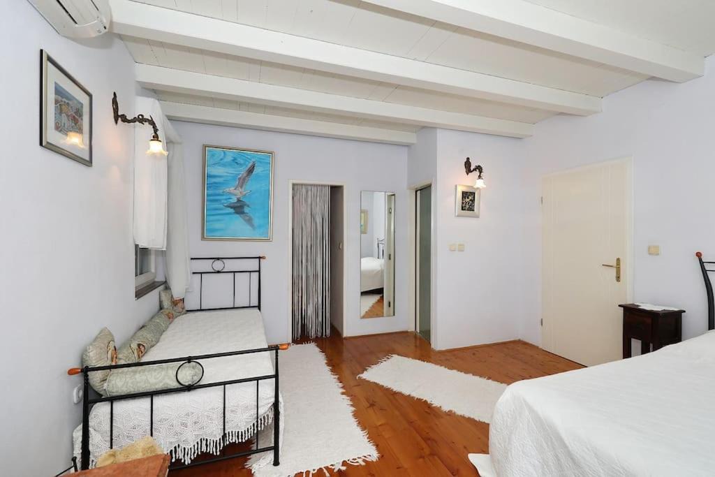 Photo of Bedroom in Molat