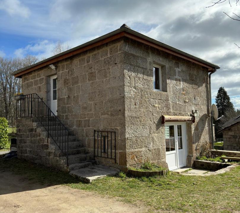 Photo of Buildings in Mazet-Saint-Voy