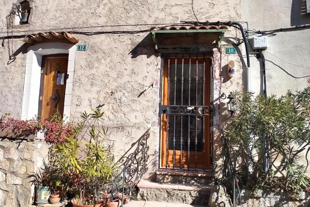 Photo of Buildings in Tourtour