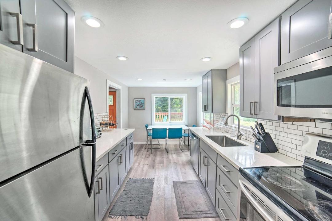 Photo of Others in Baring