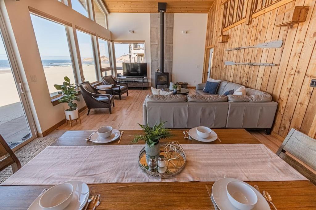 Photo of Others in Kiwanda Shores