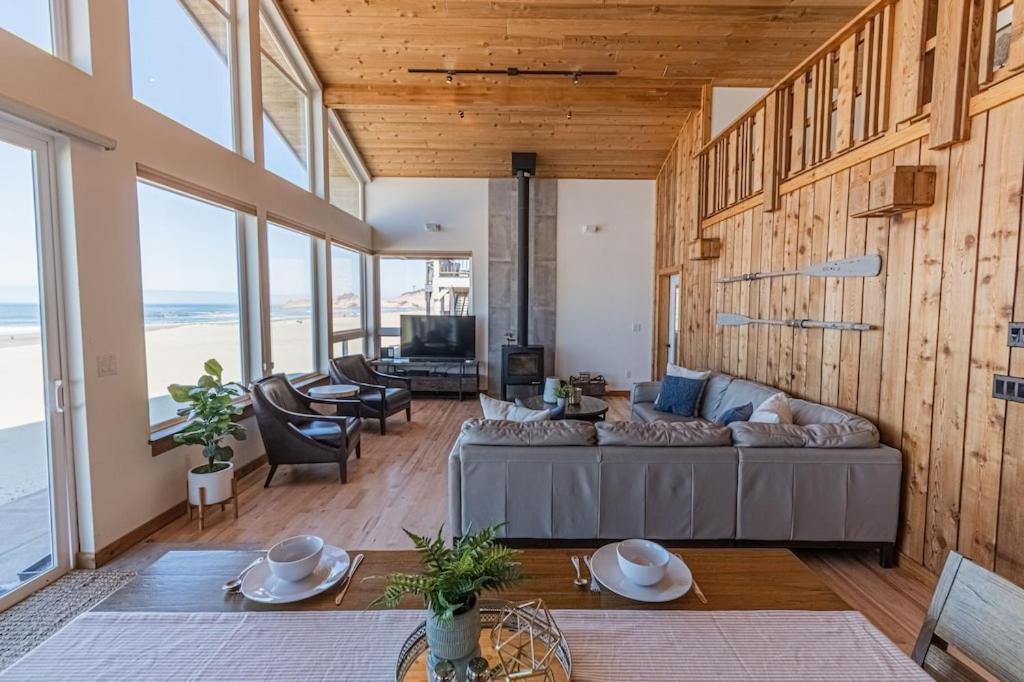 Photo of Others in Kiwanda Shores